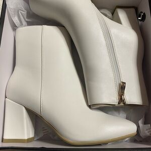 Elegant White Ankle Boots